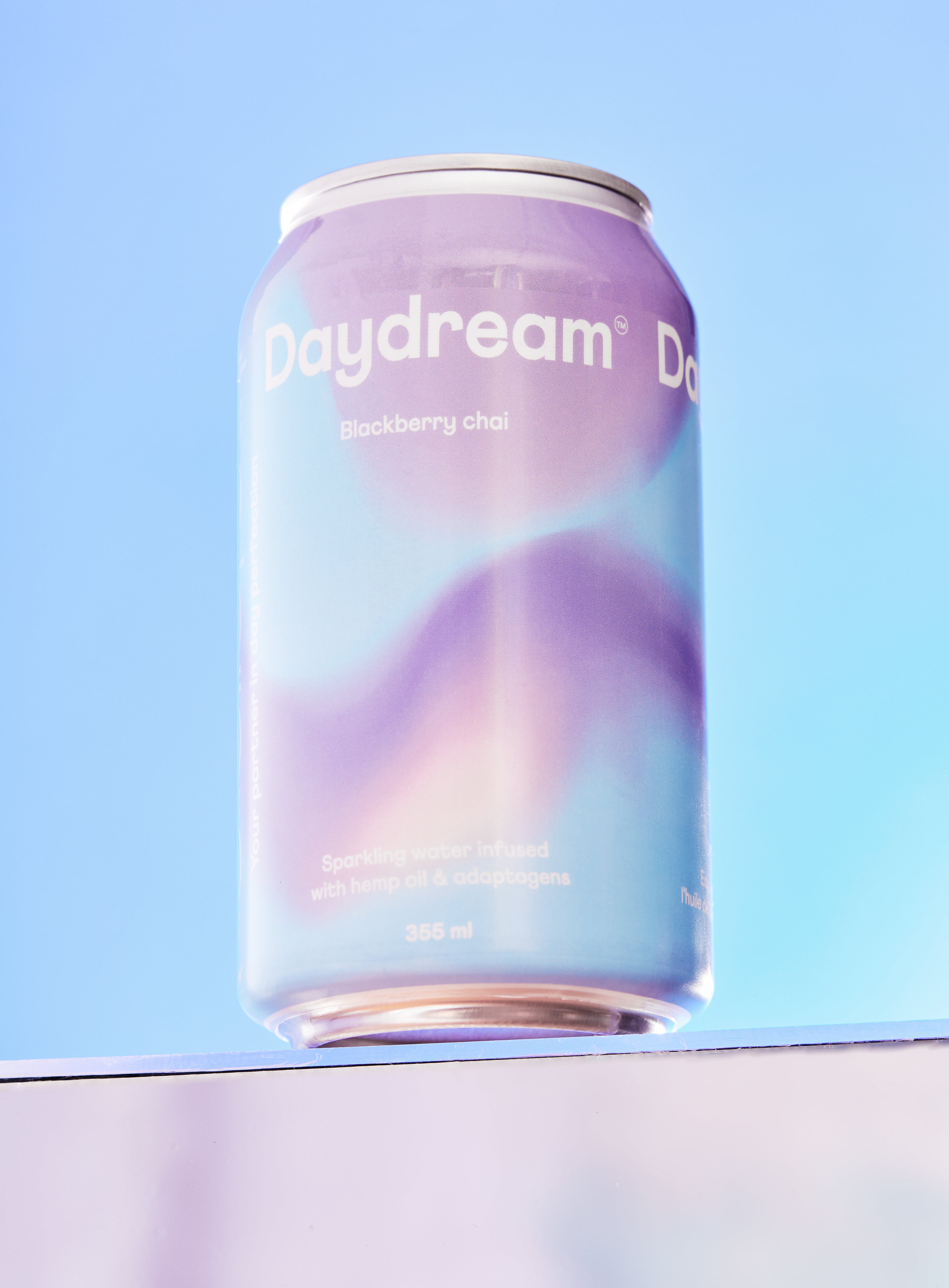 A refreshing sparkling adaptogen drink