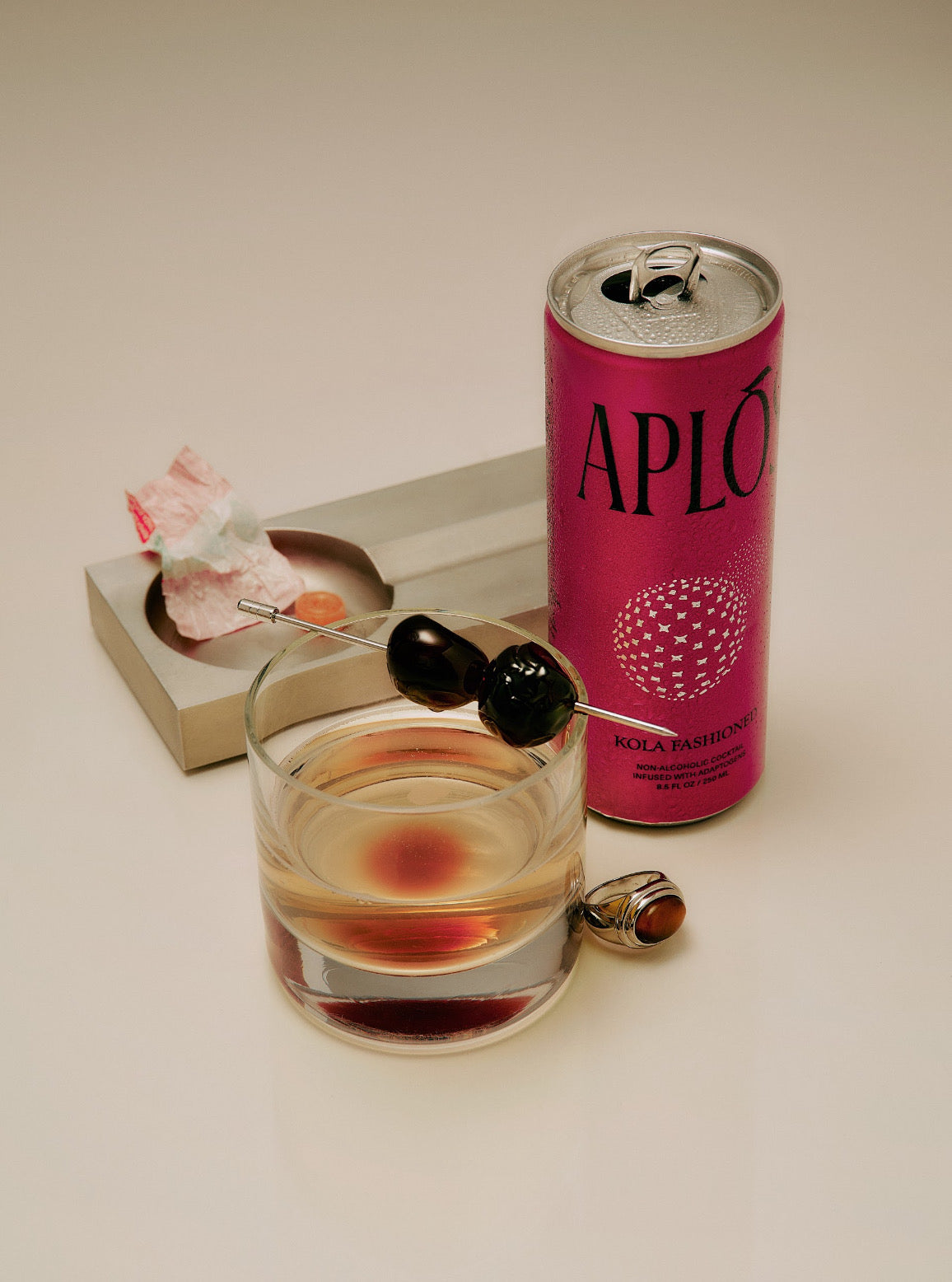 Aplos non alcoholic drinks with adaptogens
