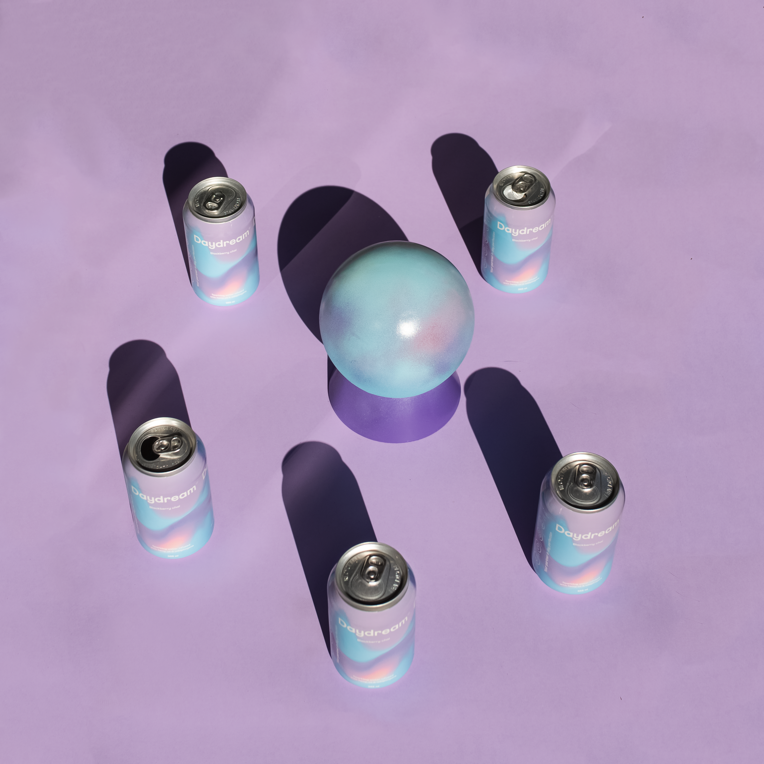 Daydream refreshing sparkling adaptogen drink